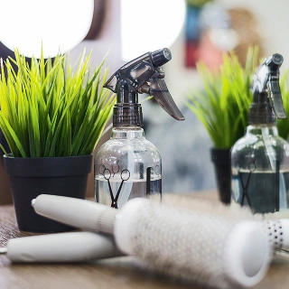 Парикмахерские или салоны красоты